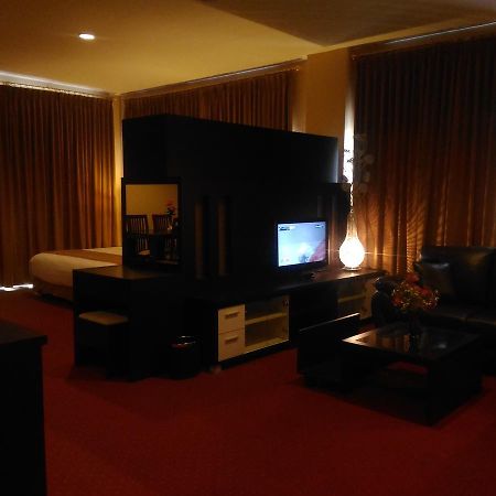 Grand Royal Taliwang Hotel 외부 사진