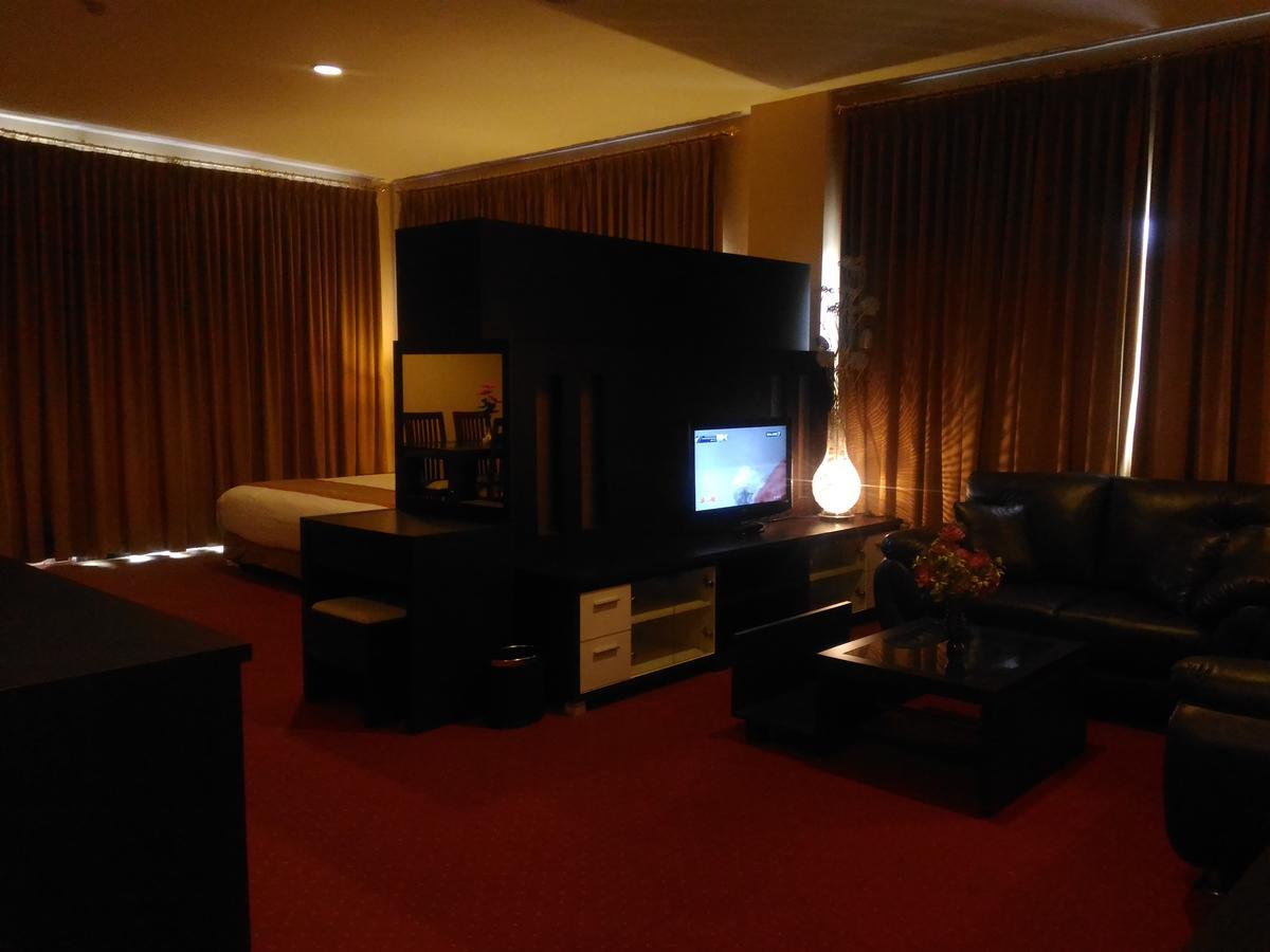 Grand Royal Taliwang Hotel 외부 사진