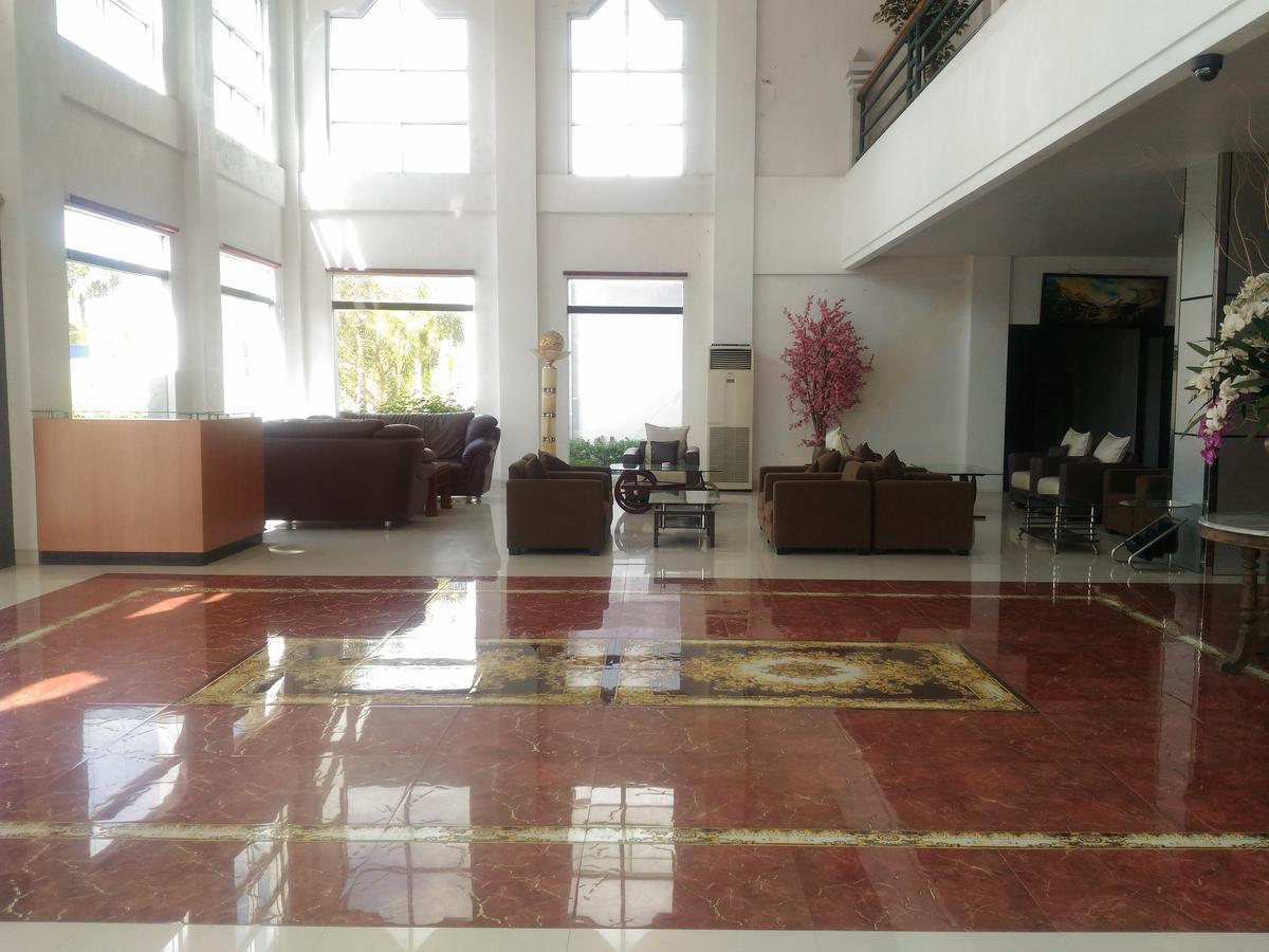 Grand Royal Taliwang Hotel 외부 사진